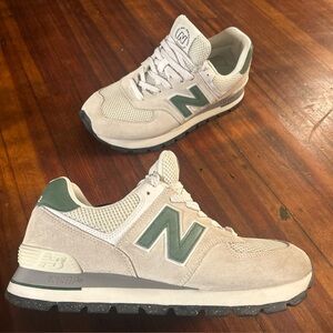 New Balance Men's Cream and Green Sneakers